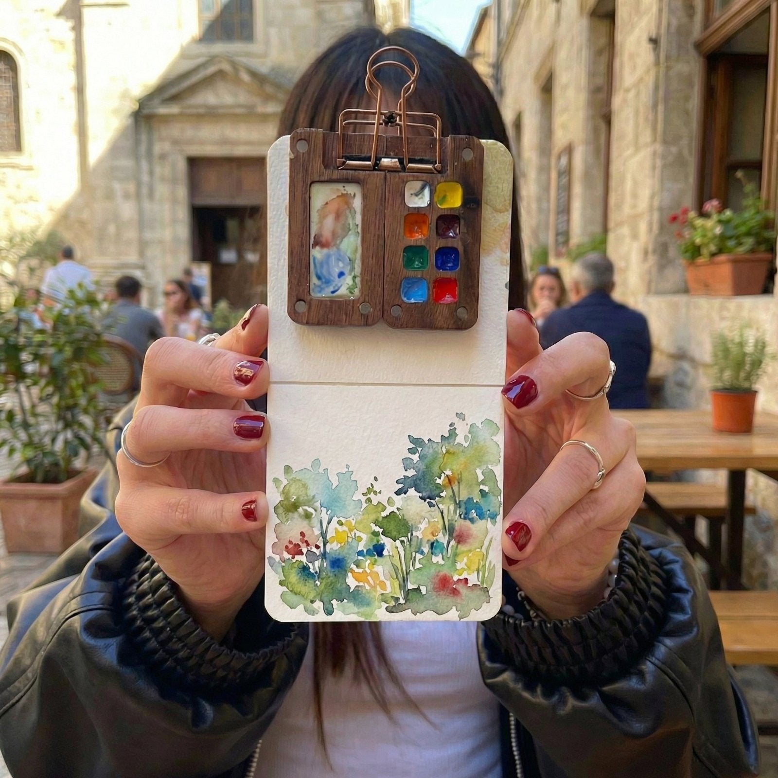 Giftable watercolor kit for beginners from Pocket Artist